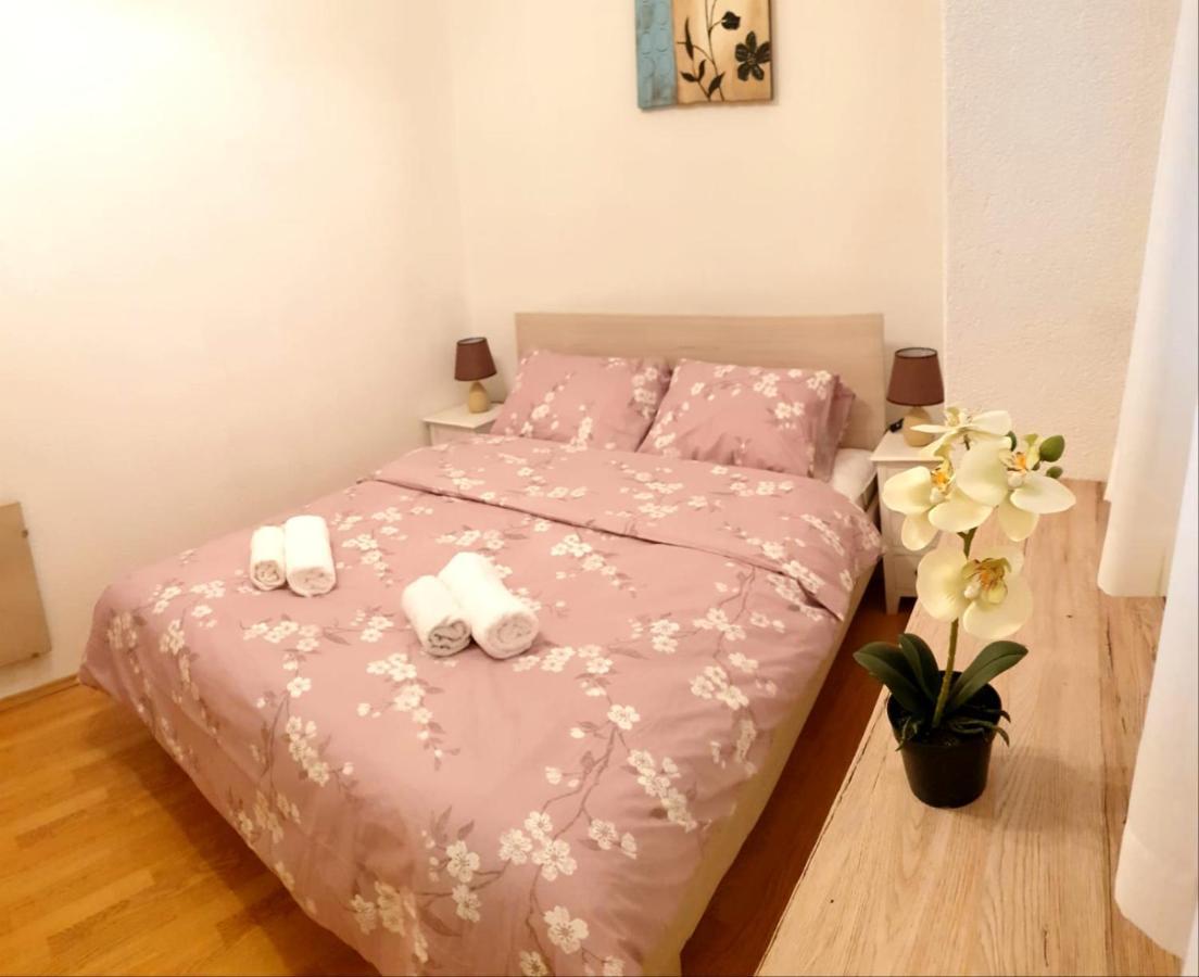 Marija Magdalena Apartment สปลิท ภายนอก รูปภาพ